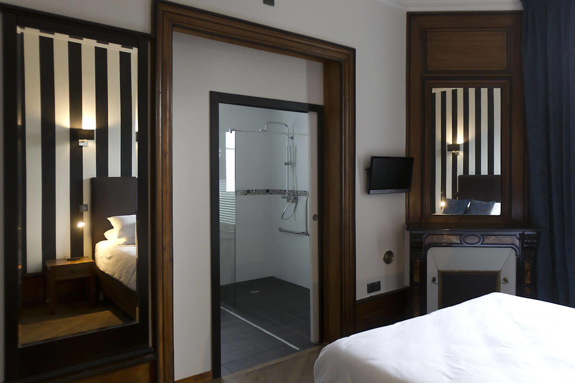 Boutique Hotel Valezieux 로쉐코르봉 외부 사진