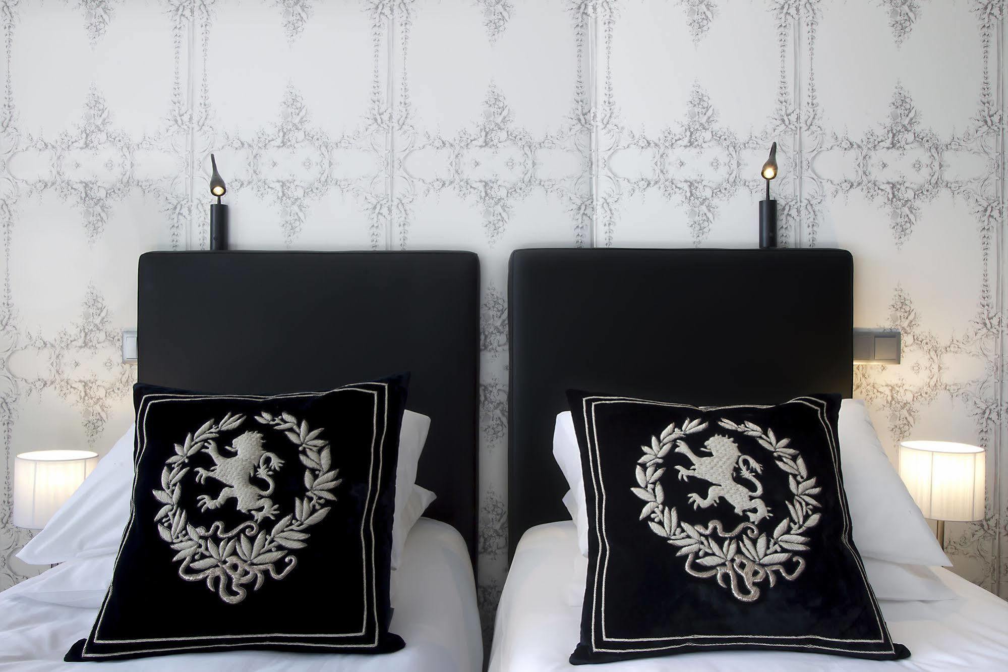 Boutique Hotel Valezieux 로쉐코르봉 외부 사진